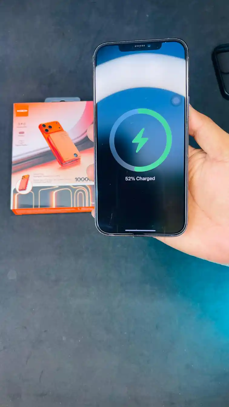 Buy Moxom MX-PB197 Wireless Power Bank - Image 7